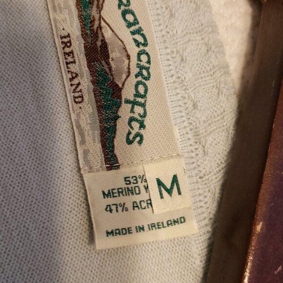 Arancraft cardigan size medium - Picture 7 of 8